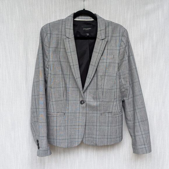 Banana Republic Gray Classic Fit Checked Plaid Single-breated Blazer, size 14 - Picture 1 of 10
